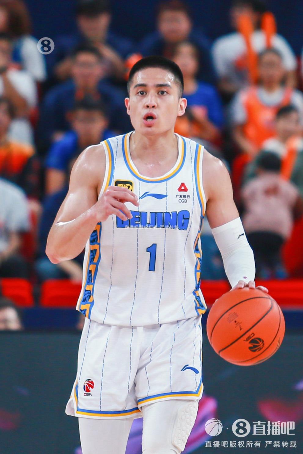 第四節(jié)先生！陳盈駿9中3得11分2板9助&11分全部為第四節(jié)所得！